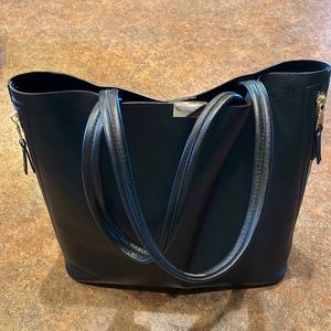 Madison west, business tote with an additional inside bag